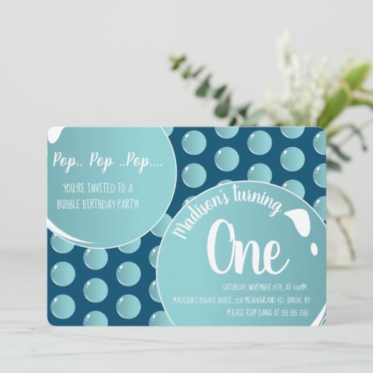 気泡ポップ・アートのポップ・アートのポップ・アートの誕生日おもしろい 招待状 (スタンド正面)