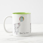 気球のマグを持つベビー象 ツートーンマグカップ (左)