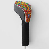 気紛れなTikiの赤いヴィンテージのフラクタルの万華鏡のように千変万化するパターン ゴルフヘッドカバー (アングル)