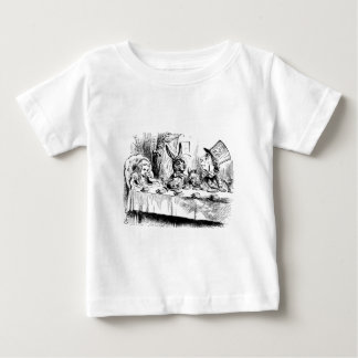 気違いのお茶会のアリス ベビーTシャツ