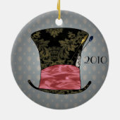 「気違いのビクトリアンな」オーナメント セラミックオーナメント (裏面)