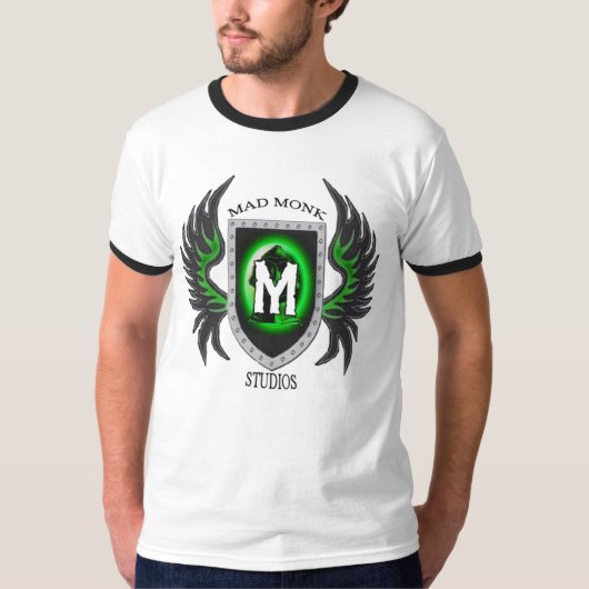 気違いの修道士のスタジオの布告者 Tシャツ (正面)