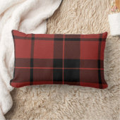 気違いの格子縞の赤の枕 ランバークッション (ブランケット)