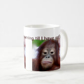 気難しいオランウータンの動物の顔 コーヒーマグカップ (正面右)