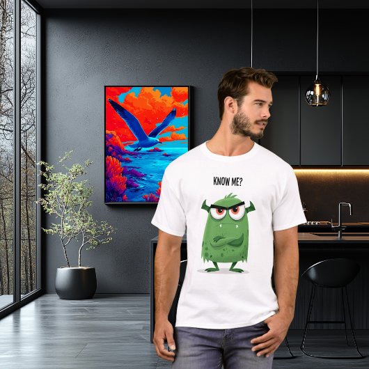 気難しいグリーンモンスターのキャラクターギフト Tシャツ