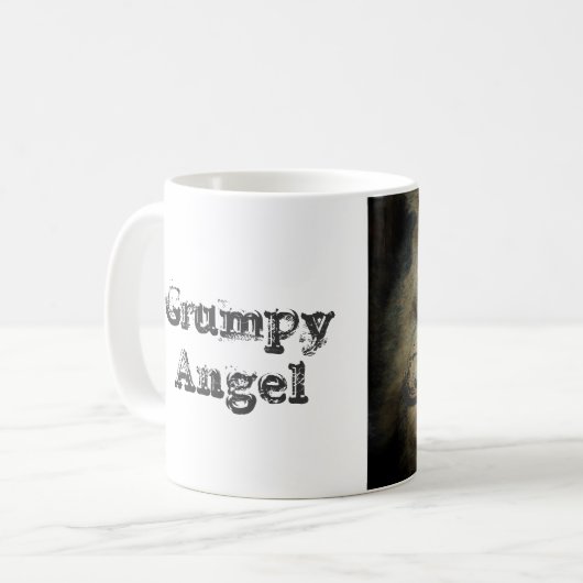 気難しい天使のかわいらしいメインのあらいぐまの顔 コーヒーマグカップ (正面左)