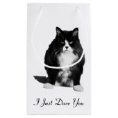 気難しい猫のギフトバッグ スモールペーパーバッグ (裏面)