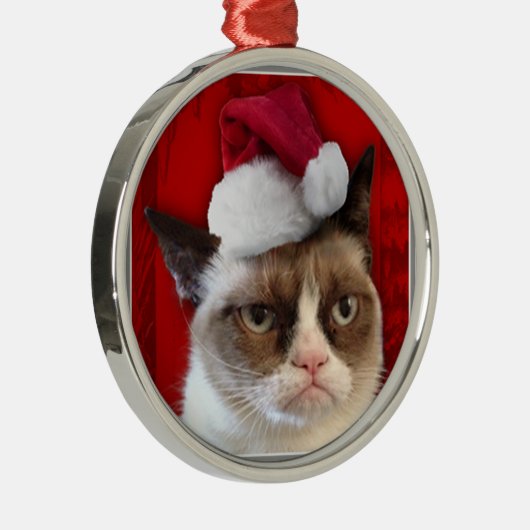 気難しい猫のクリスマスのオーナメント メタルオーナメント (右)