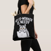  気難しい猫の「同僚がしつこい」仕事用グッズ  トートバッグ (クローズアップ)