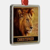 気高いライオンの写真 メタルオーナメント (右)