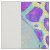 水および紫色のキリンのキルトの上 ファブリック (見本)