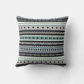 水および黒のアステカな種族パターン クッション (裏面)