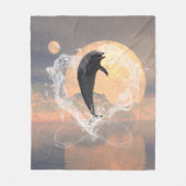 水から成っているハートのイルカの素早く書き留めること フリースブランケット (正面)