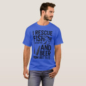 水から魚を救い、瓶からビールを救う フィッシング Tシャツ (正面フル)