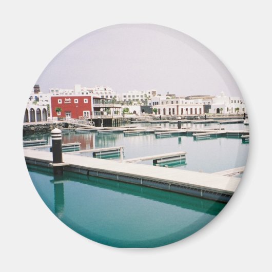 水かグラスか？ マグネット (正面)