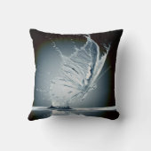 水しぶき付き蝶 クッション (裏面)