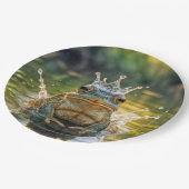 水しぶき冠をかぶったカエル ペーパープレート (アングル)