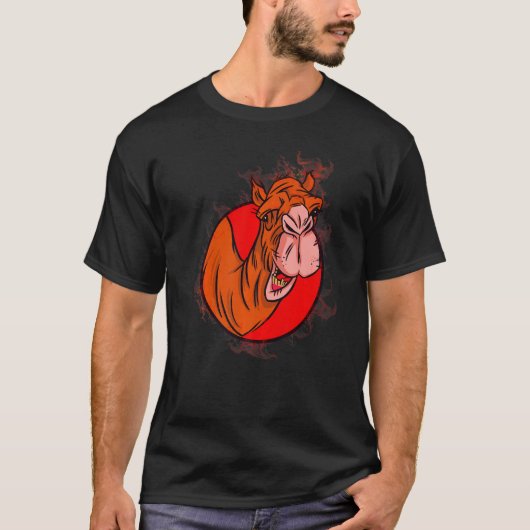 水しぶき動物咀嚼ラクダ Tシャツ (正面)