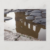 水たまりでのコリセウムの反射 – ローマ、イタリア ポストカード (正面)