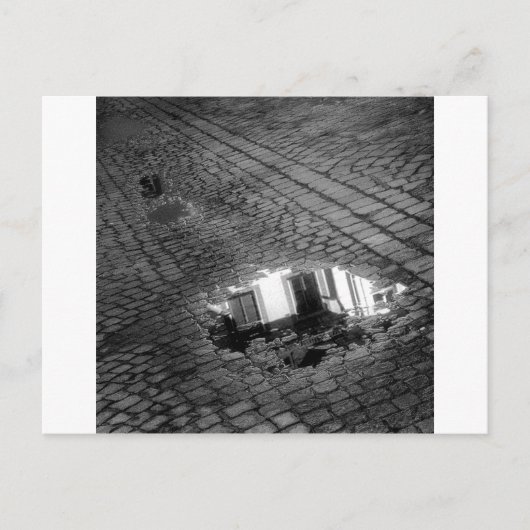 水たまりのある石畳の通り，インスブルックオーストリア ポストカード (正面)