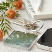 水で覆われた岩スラブの自然写真 キーホルダー (正面右)