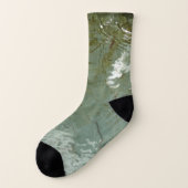 水で覆われた岩スラブの自然写真 ソックス (左外側)