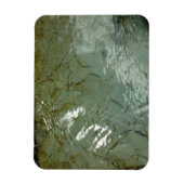 水で覆われた岩スラブの自然写真 マグネット (縦)