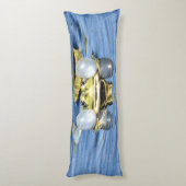 水に入ったカエルとエアクサ ボディピロー (裏面 (縦))