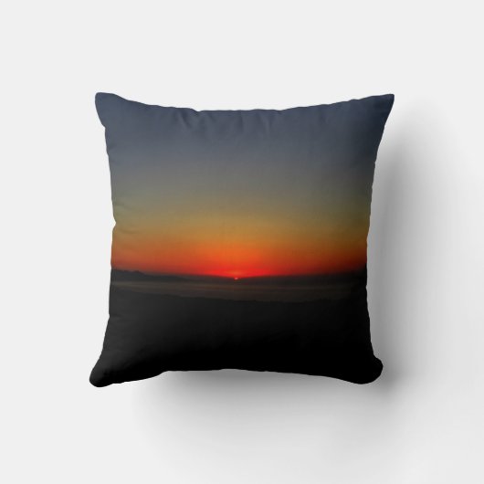 水に沈む夕日 クッション (裏面)