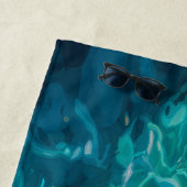 水に浮かぶ花 ビーチタオル (インサイチュ)