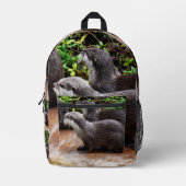 **「水に耐えよ、二つの小さな灰色のカワウソ プリントバックパック (正面)