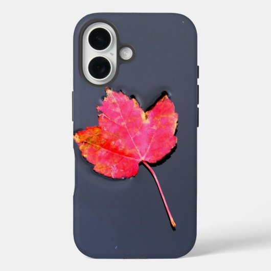 水に赤い葉 Case-Mate iPhoneケース (裏面)