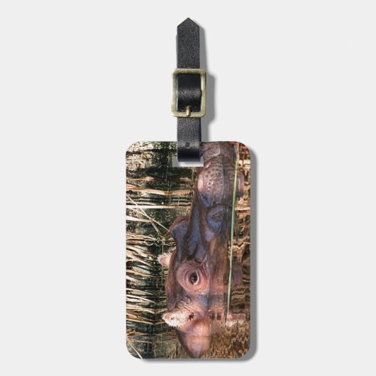 水のアフリカのカバ ラゲッジタグ (正面縦)