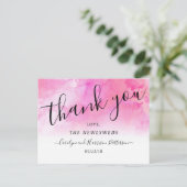 水のグラデーション色が結婚ありがとうはがき – ピンク 案内ポストカード (スタンド正面)