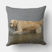 水のゴールデン・リトリーバー クッション (裏面)