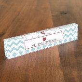 水のシェブロン赤いAppleの先生 デスクネームプレート (側面)