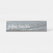 水のラッピングビーチ抽象芸術写真 デスクネームプレート (正面)