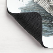 水の上に白い白鳥 マウスパッド (コーナー)