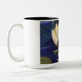 水の上の白いユリ ツートーンマグカップ