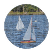 水の上の遠隔操作された帆船 カッティングボード (正面)