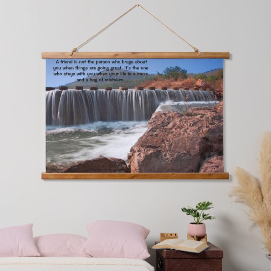 水の上を飛ぶステッピングストーン 吊り下げ型タペストリー (寝室)