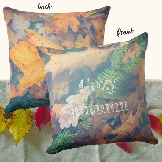 水の下葉にオレンジのオーク材 クッション