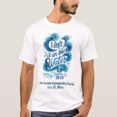 水の中での洗礼を祝うシャツ Tシャツ (正面)