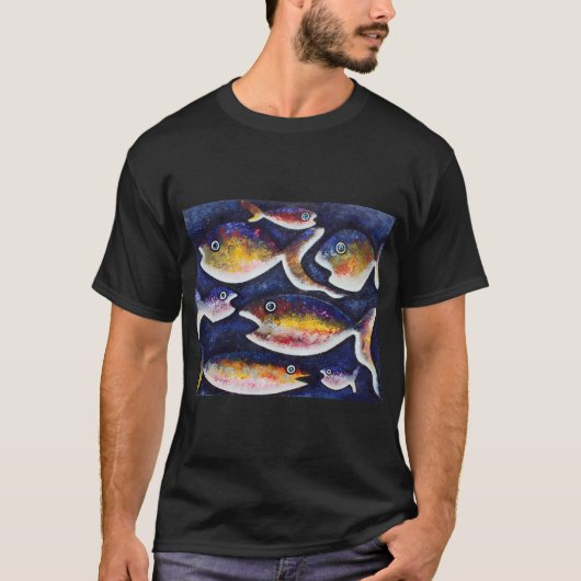 水の中の大魚と小魚 Tシャツ (正面)