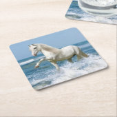 水の中の美しい白い馬 スクエアペーパーコースター (アングル)