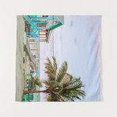 水の体近くの青木造住宅 タペストリー (正面(横))