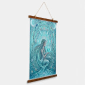 水の巫女 吊り下げ型タペストリー (傾斜あり)
