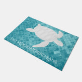 水の海ガラスのウミガメは個人化なります ドアマット (アングル)