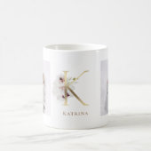 水の色と金ゴールド | 2つのフォトレターKモノグラム コーヒーマグカップ (中央)