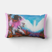 水の色のイラストレーションボーイライド白いライオネス ランバークッション (裏面)